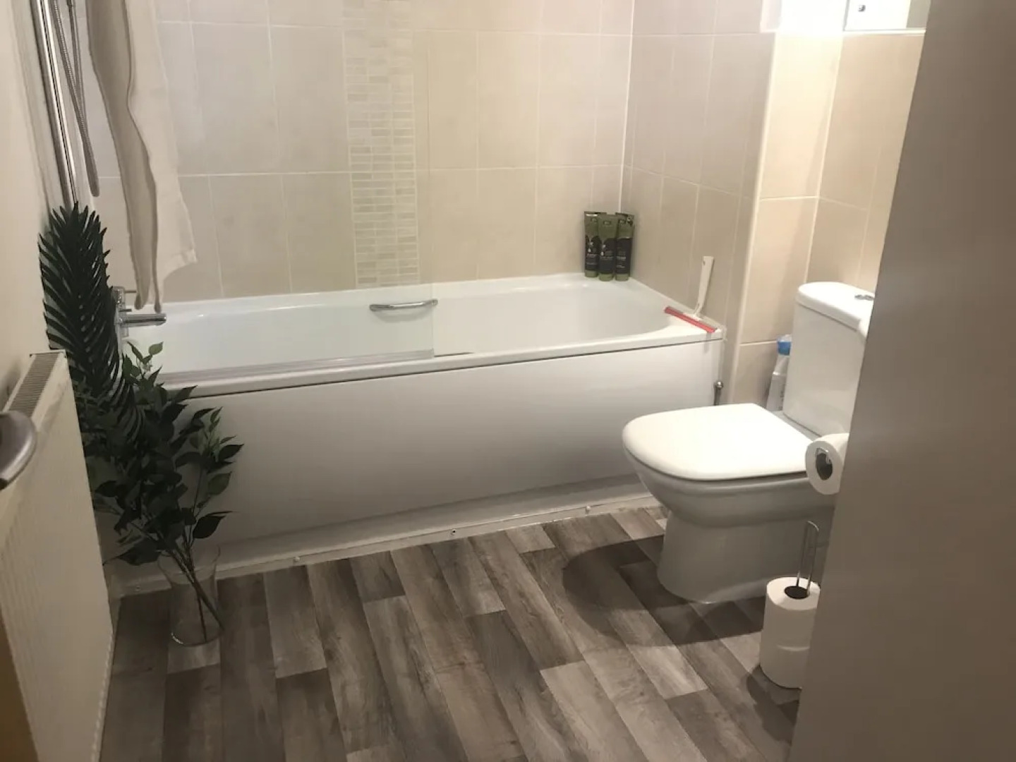 2-bed Apartment Sleeps 4 With Garden