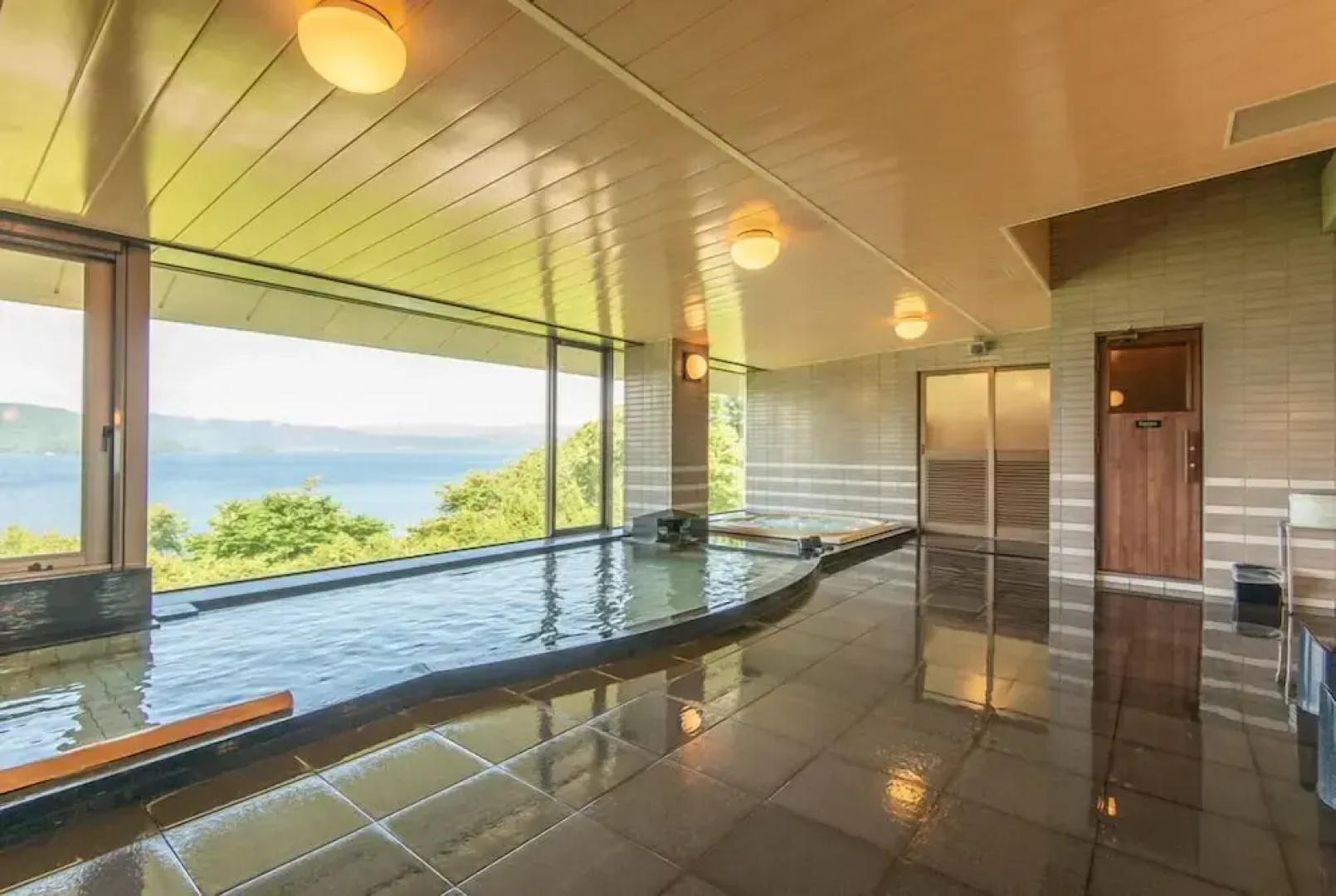 premium-lake-toya