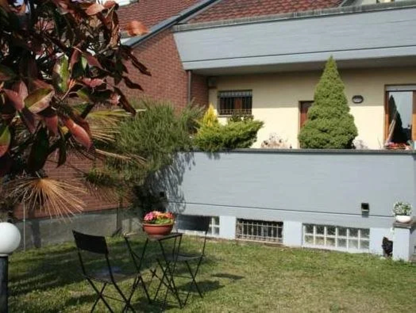 Sweet Home B. Bed & Breakfast