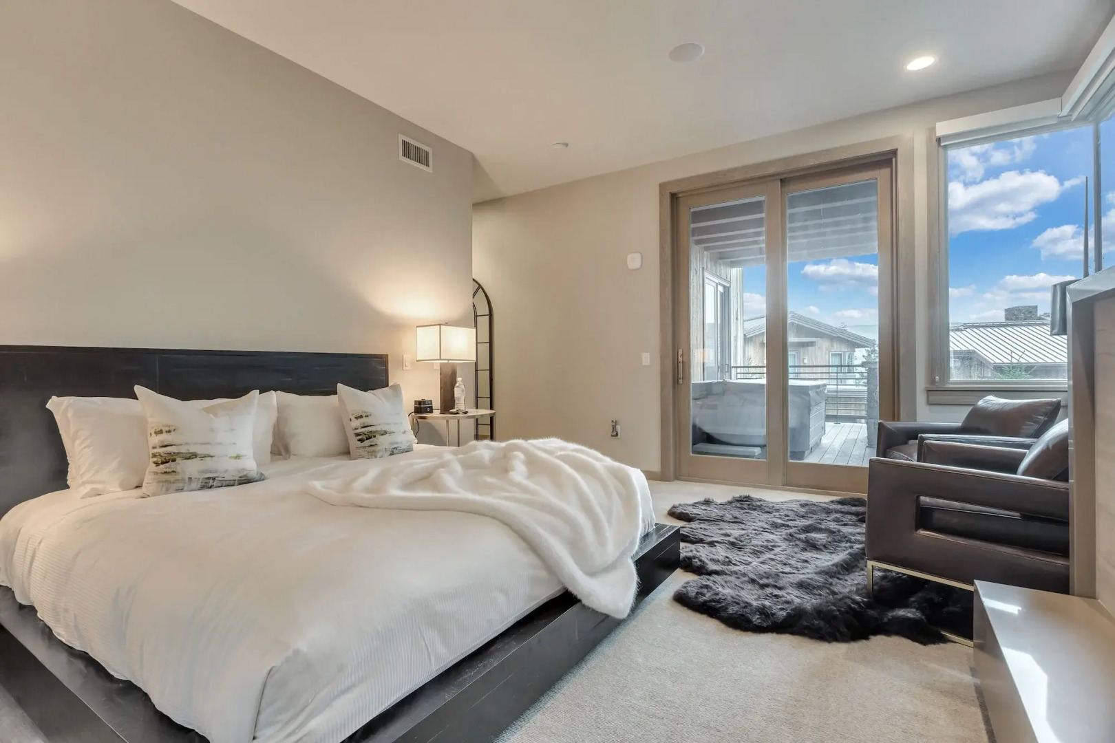 Stein Eriksen Residences