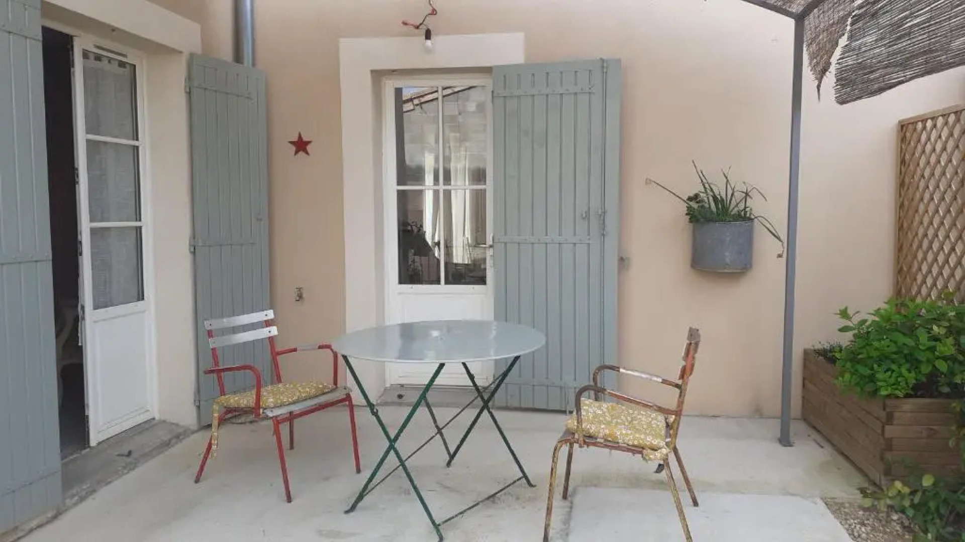 l'Esperluette Fleurie B&B Route du Ventoux