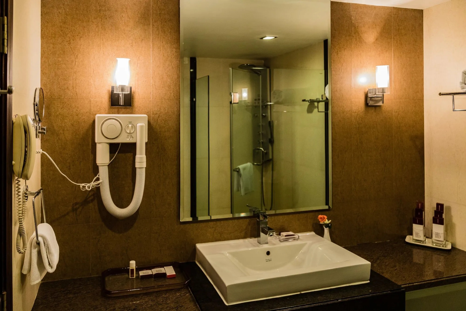 The Residence Hotel and Apartment