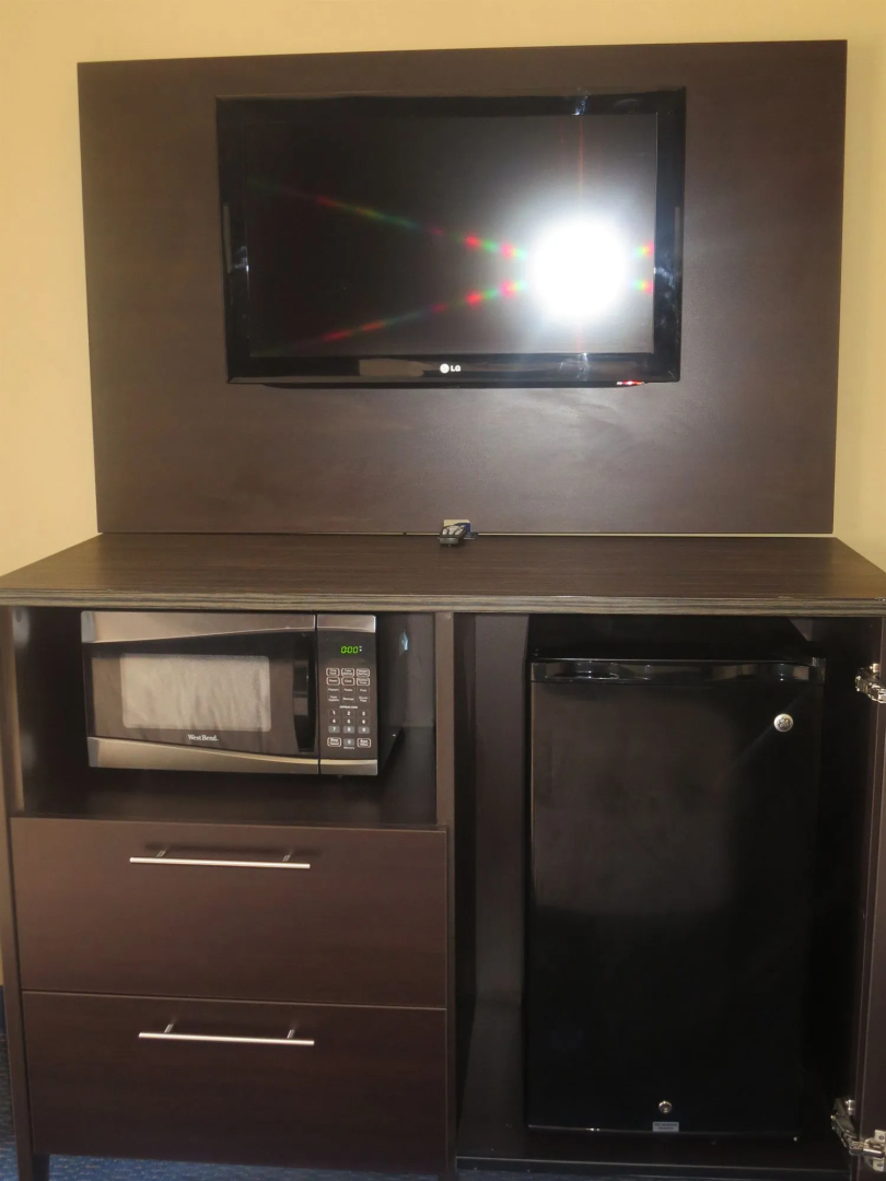 Howard Johnson by Wyndham Odessa TX