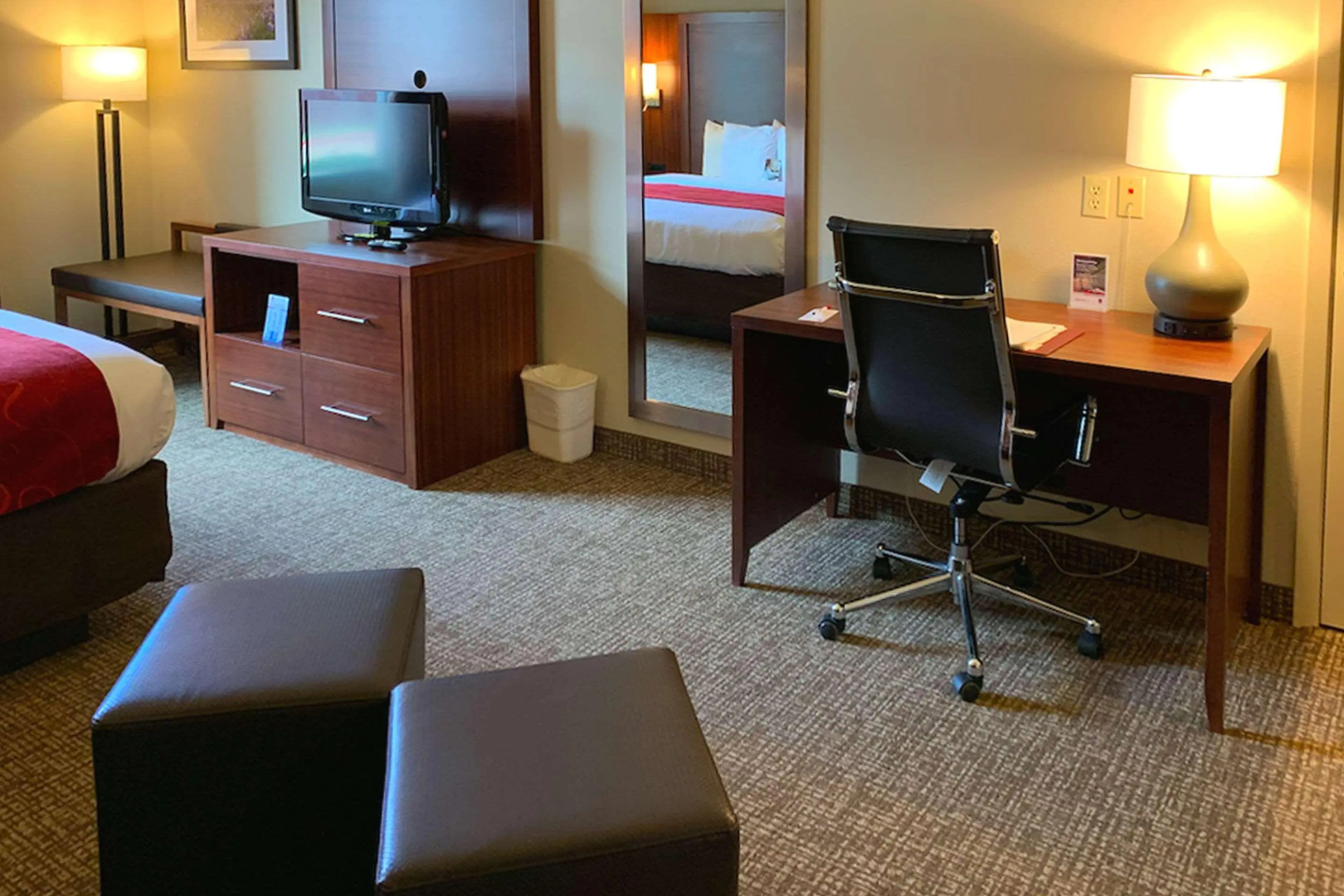 Comfort Suites Texas Ave.