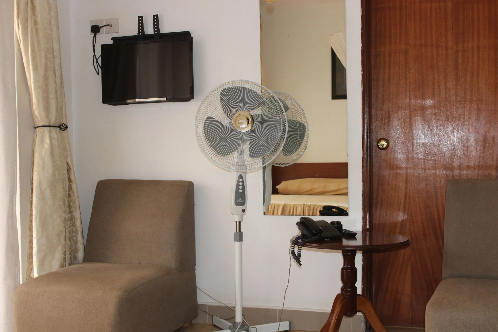 Sky Hotel International