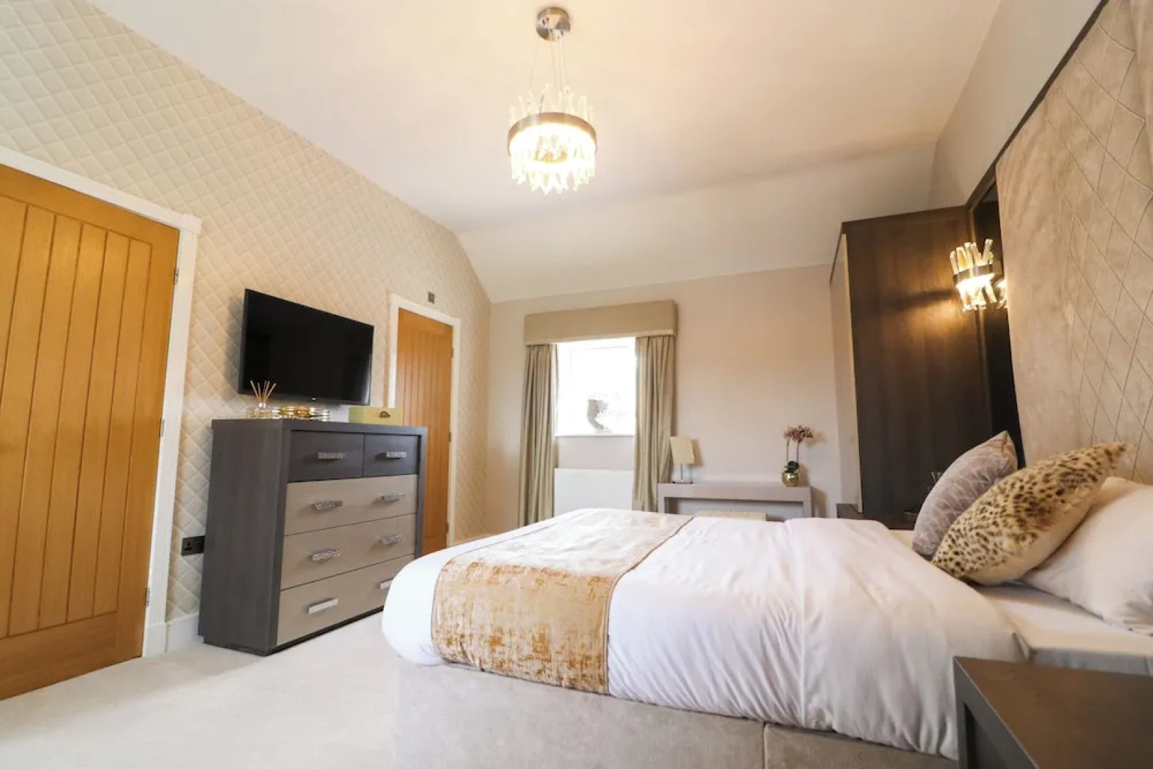 Northumberland Luxury Stays - The Chivits