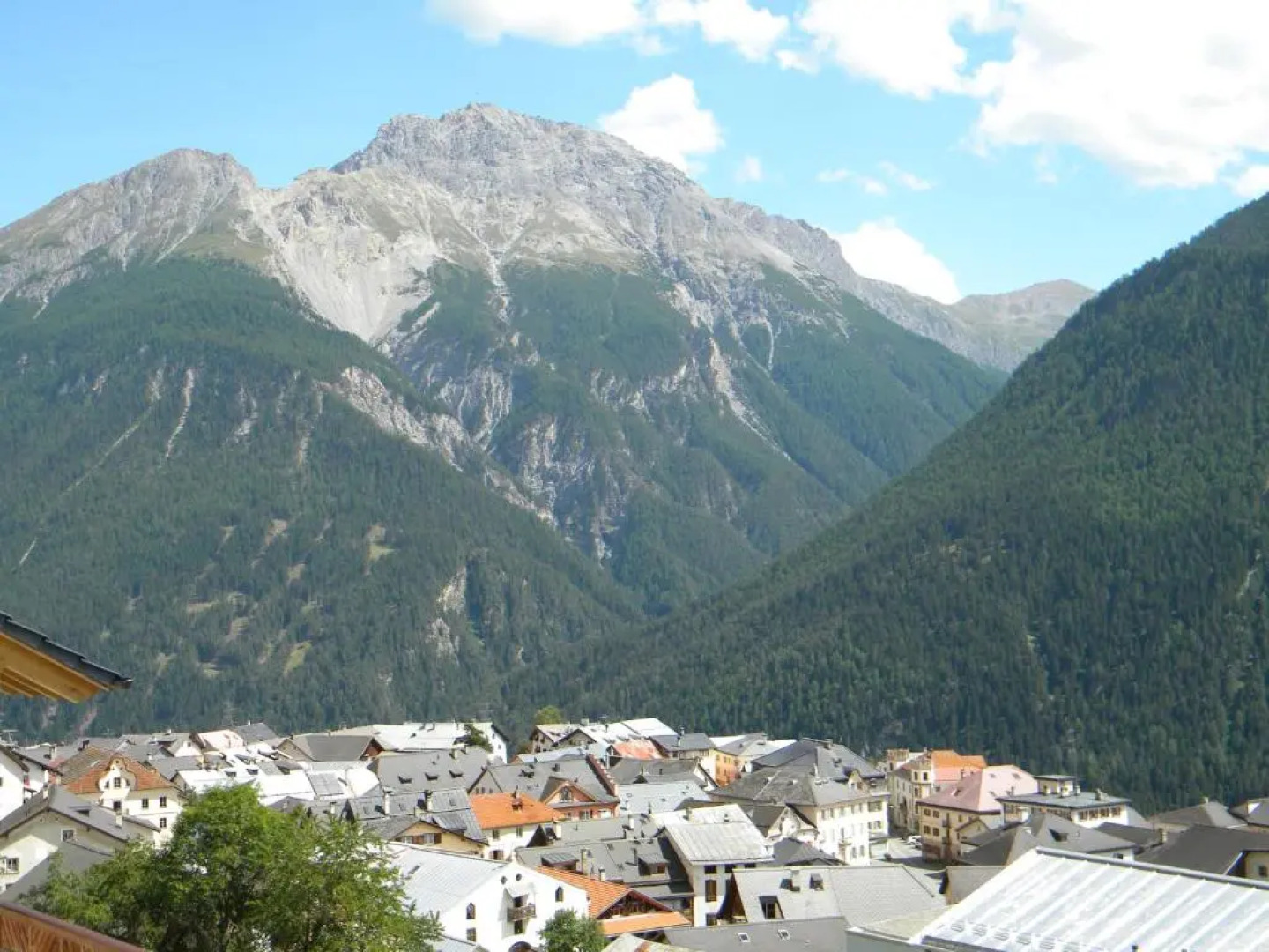 Chasa Scandella - Apartment Carl