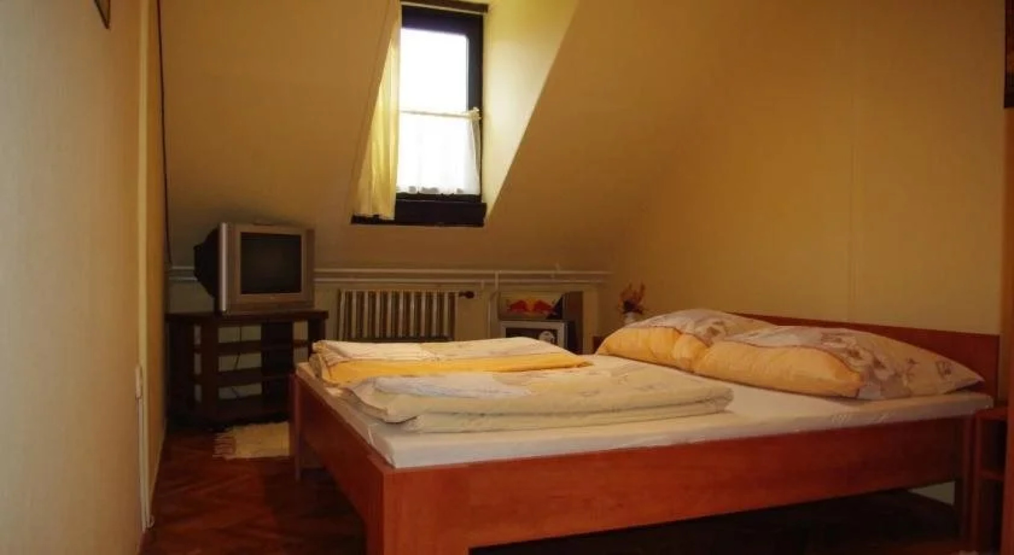 Thermal Kemping es Motel