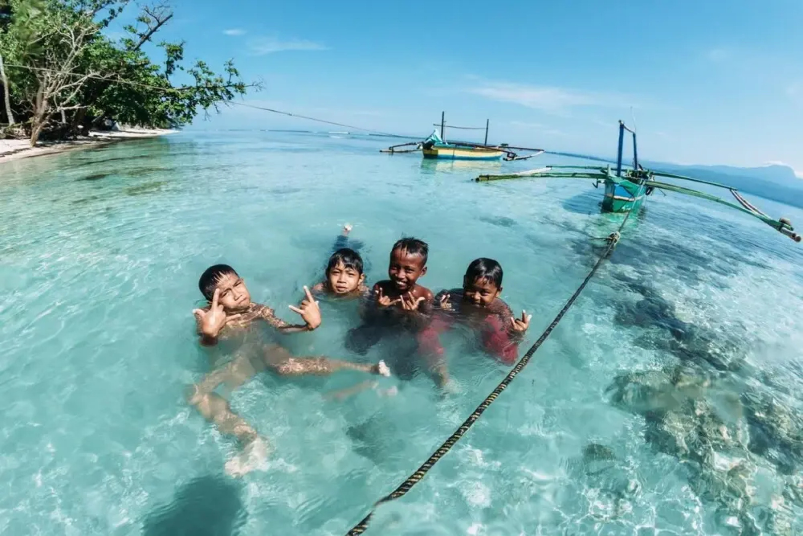 Krui Surf Camp Hotel Mutiara Alam Zandino