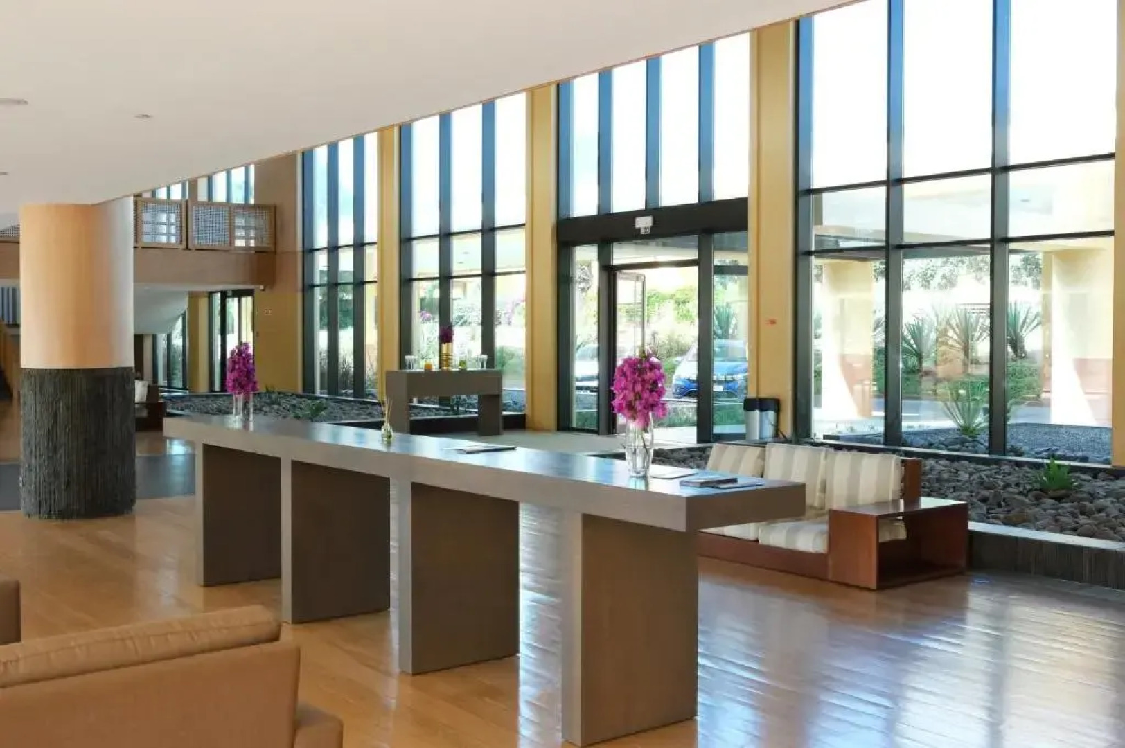 The Navigator - Colombus All Inclusive