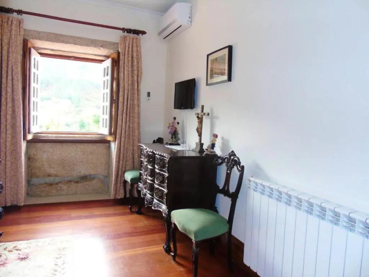 Villa with 6 bedrooms in Fermedo with private pool enclosed garden and WiFi 28 km from the beach