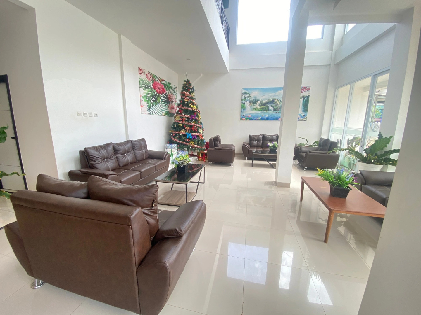 Hotel Tonapa Prince Sorowako Mitra RedDoorz