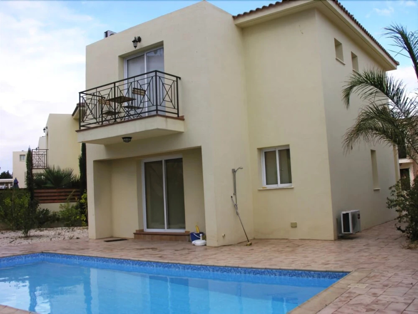 Crystal Lagoon Villa