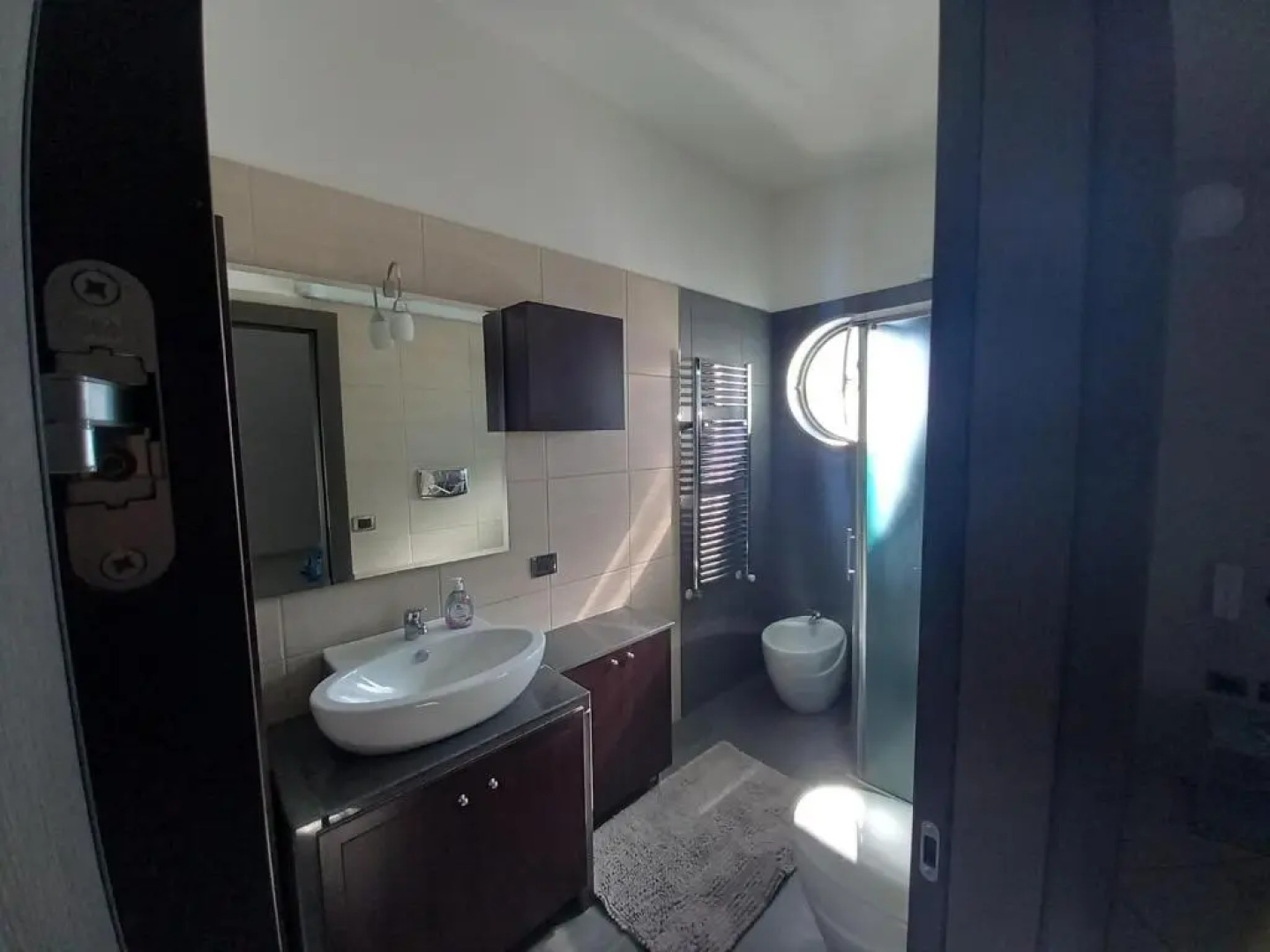 Appartamento vicino Reggia e Anfiteatro con garage