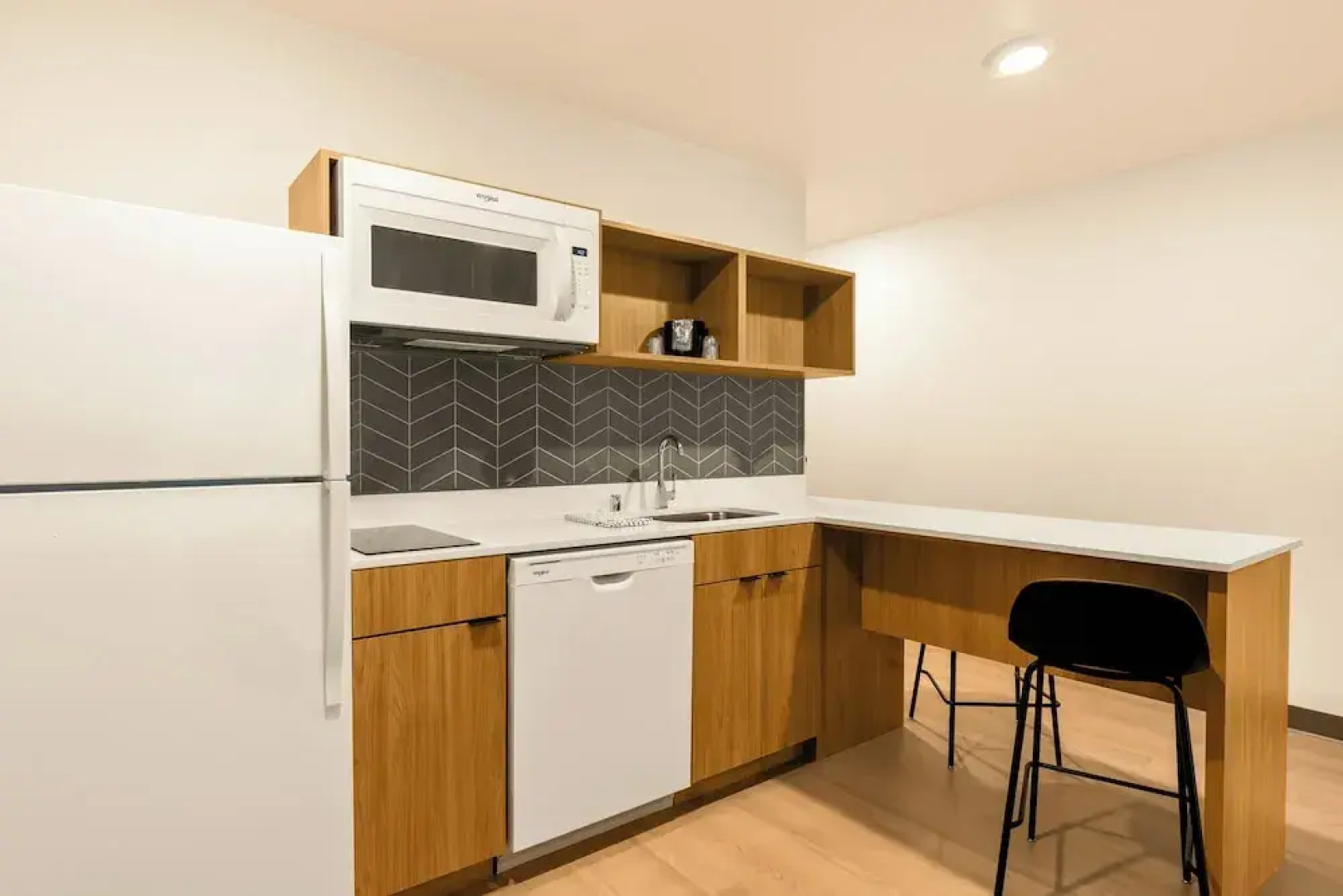 LivAway Suites- Syracuse