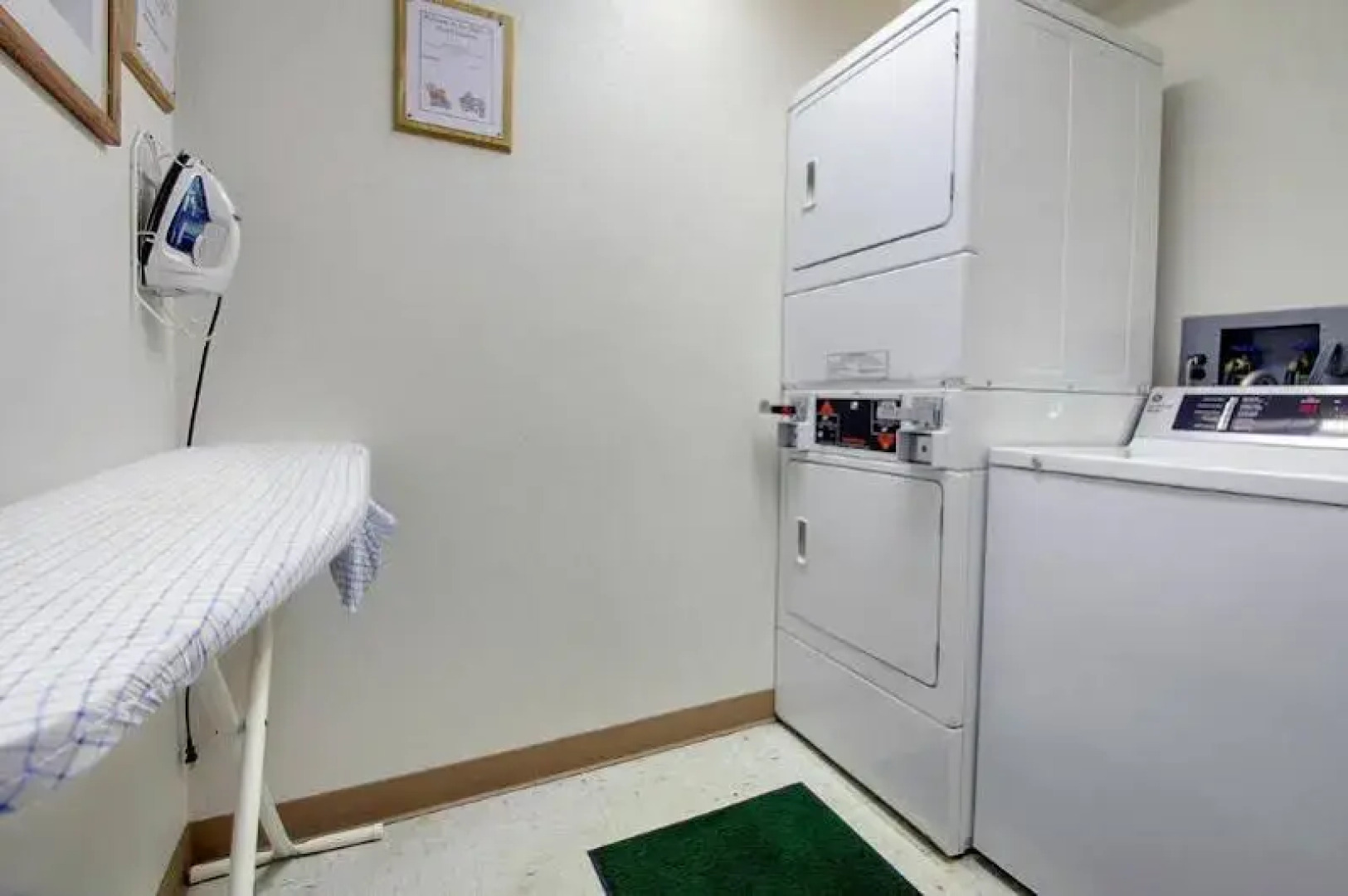 Super 8 by Wyndham Kirksville University Area