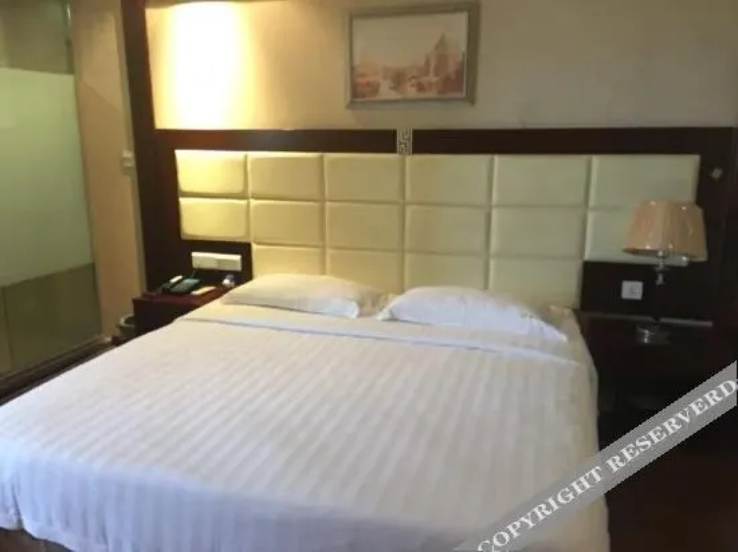 Qianjiang Marriott Holiday Hotel