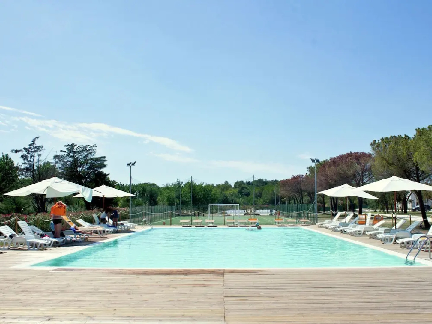 Neat Apartment With air Conditioning Near the Beach