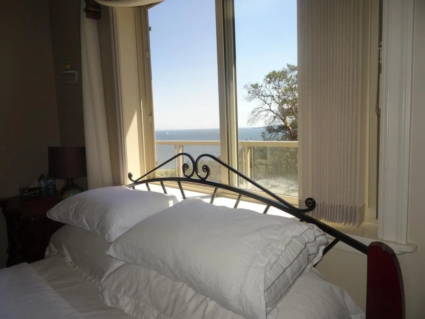 Gibralter Rock Ocean View B&B