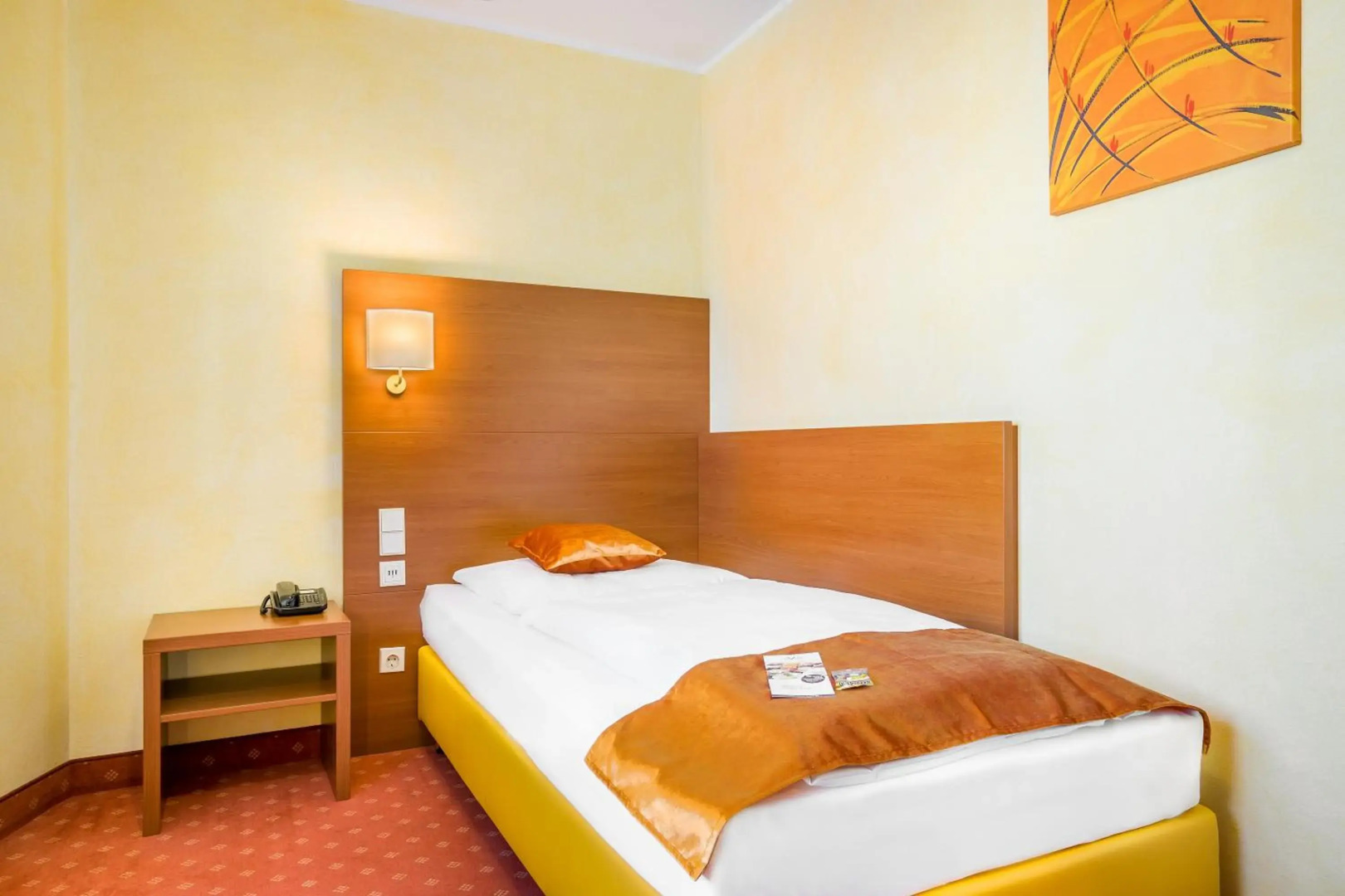 Garner Hotel Stuttgart City Centre by IHG