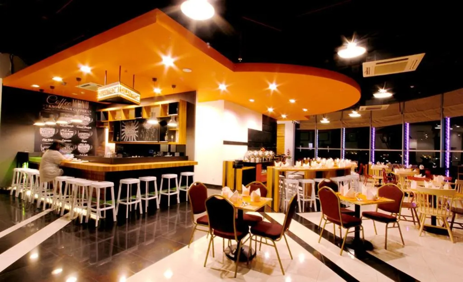 FOX Lite Metro Indah Bandung