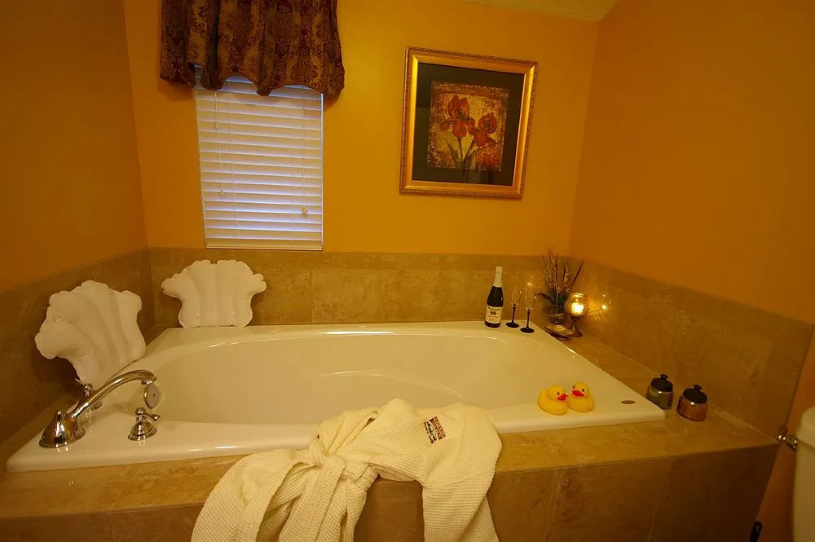 Brookside Mountain Mist Inn