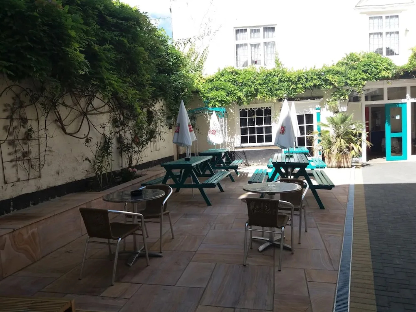 The Rose and Crown Hotel