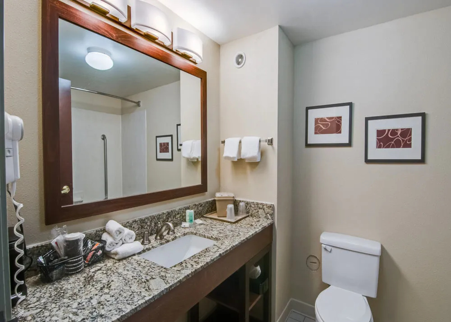 Comfort Inn And Suites Radford