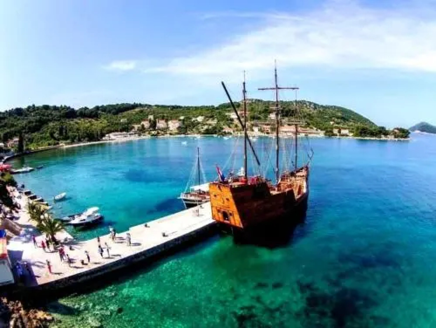 Sandy Beach Apartments