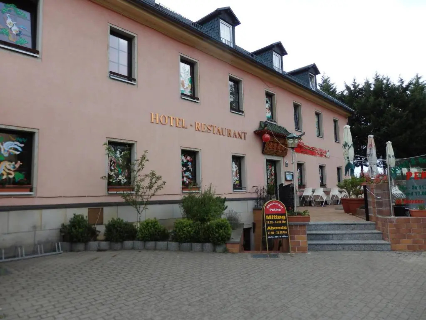 Hotel & Restaurant Peking