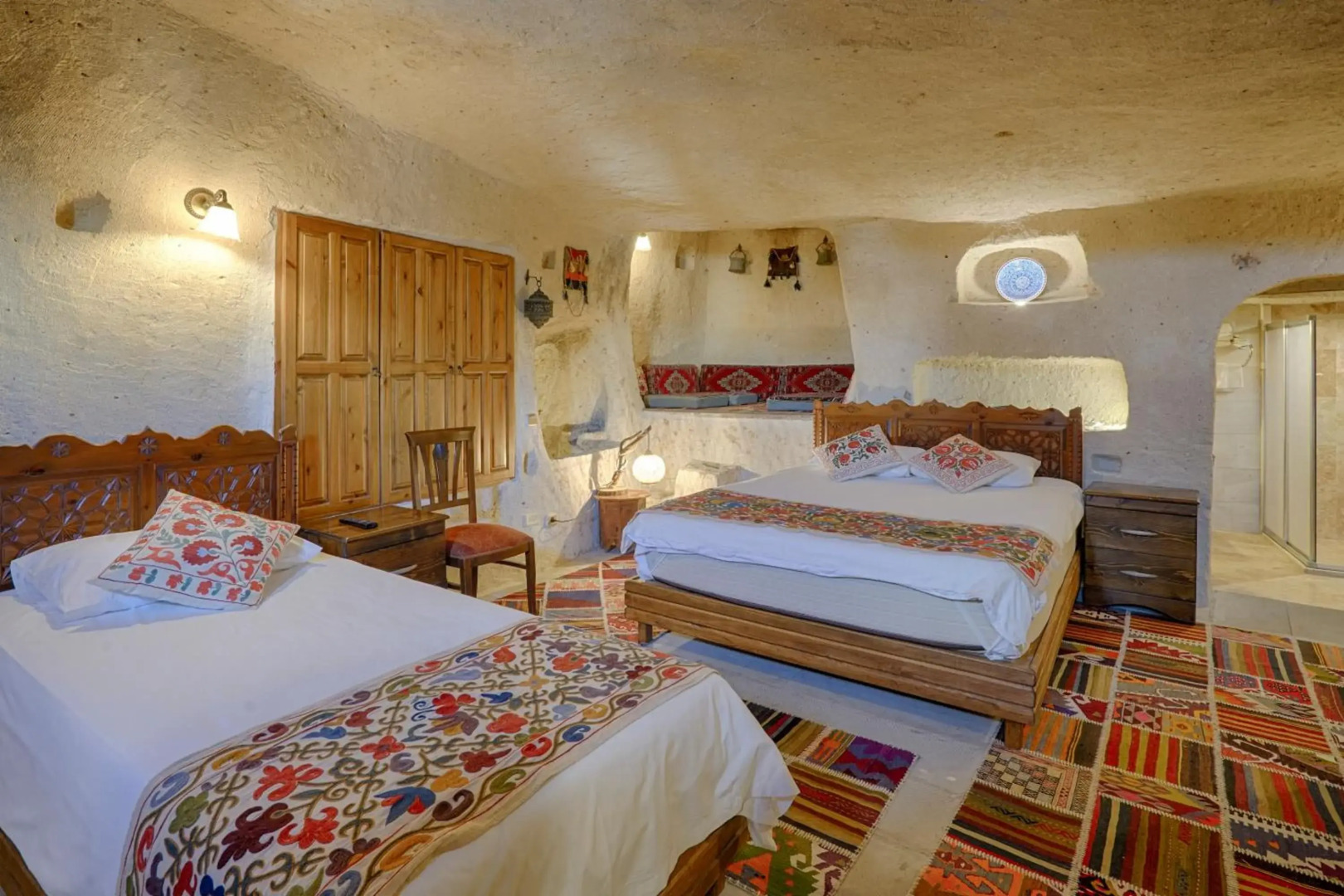 Tulip Cave Suites
