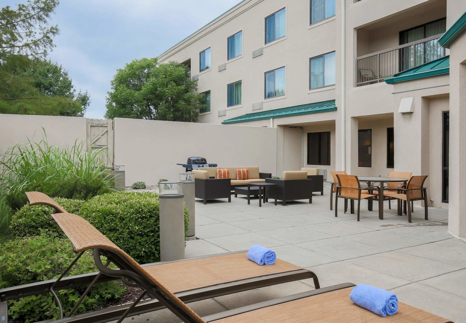 Courtyard by Marriott Topeka