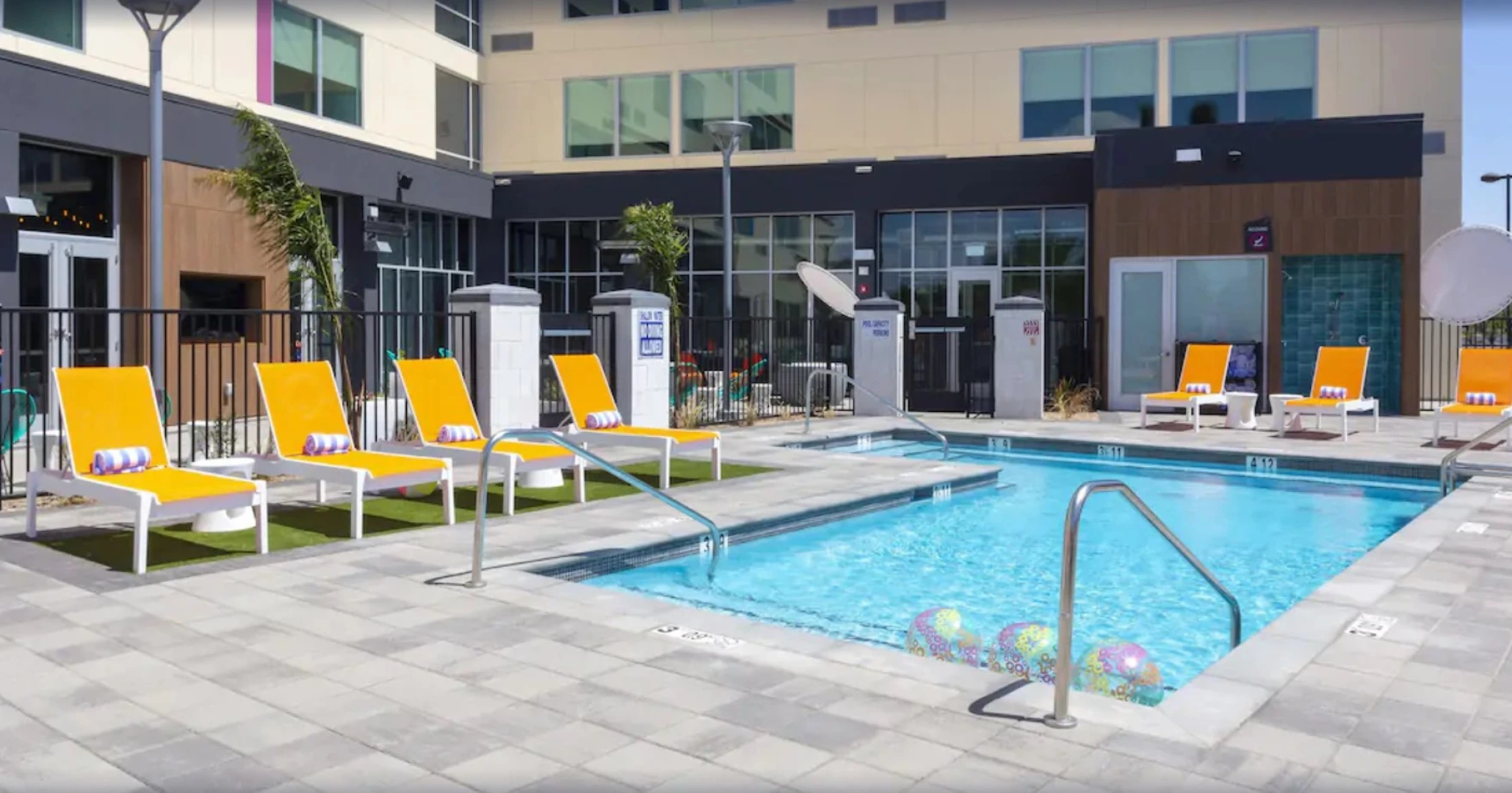 Aloft Glendale at Westgate