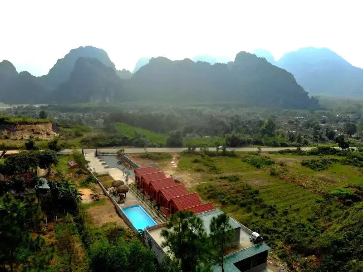 Phong Nha Hillside View Bungalow