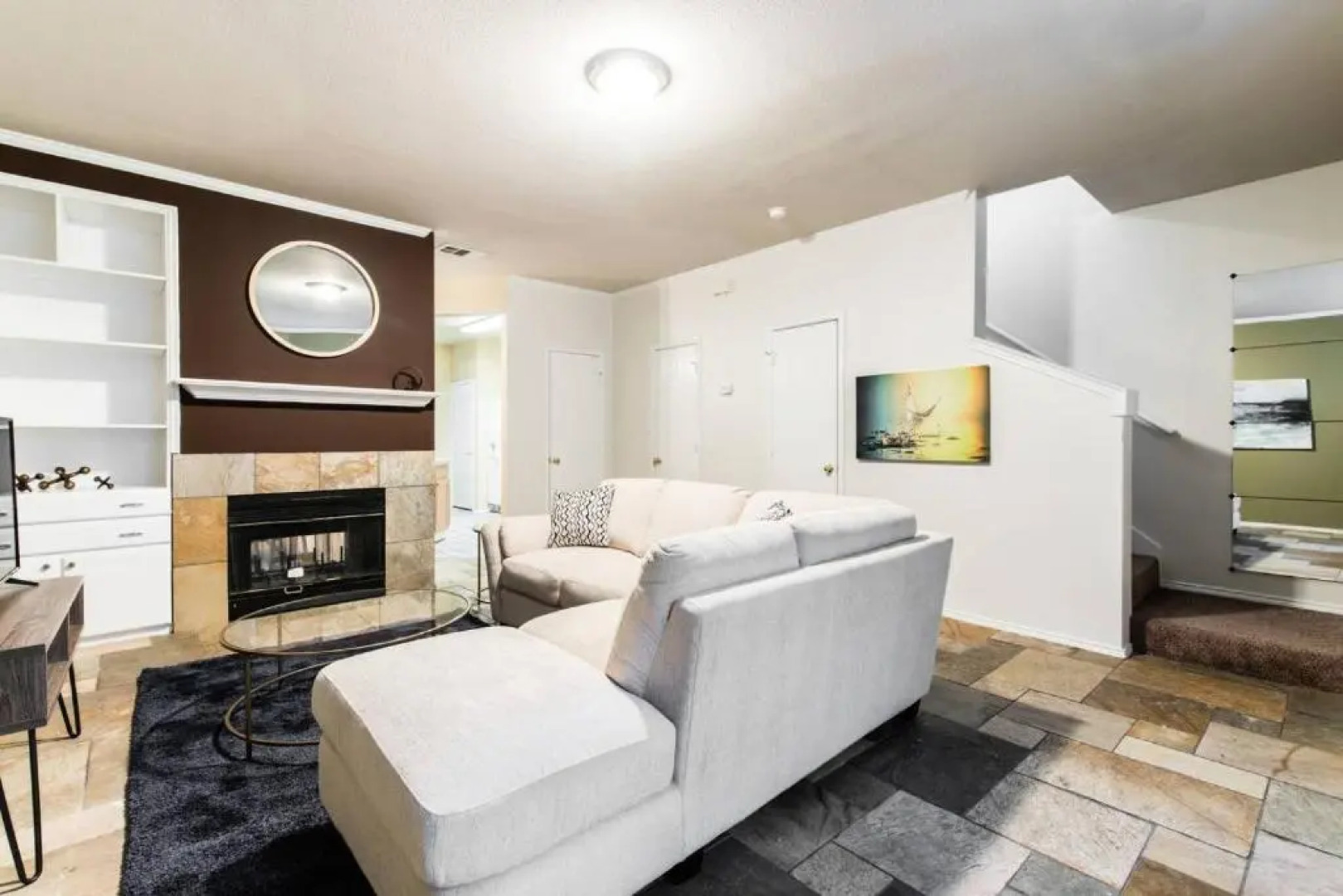 Garland   Spacious Townhouse