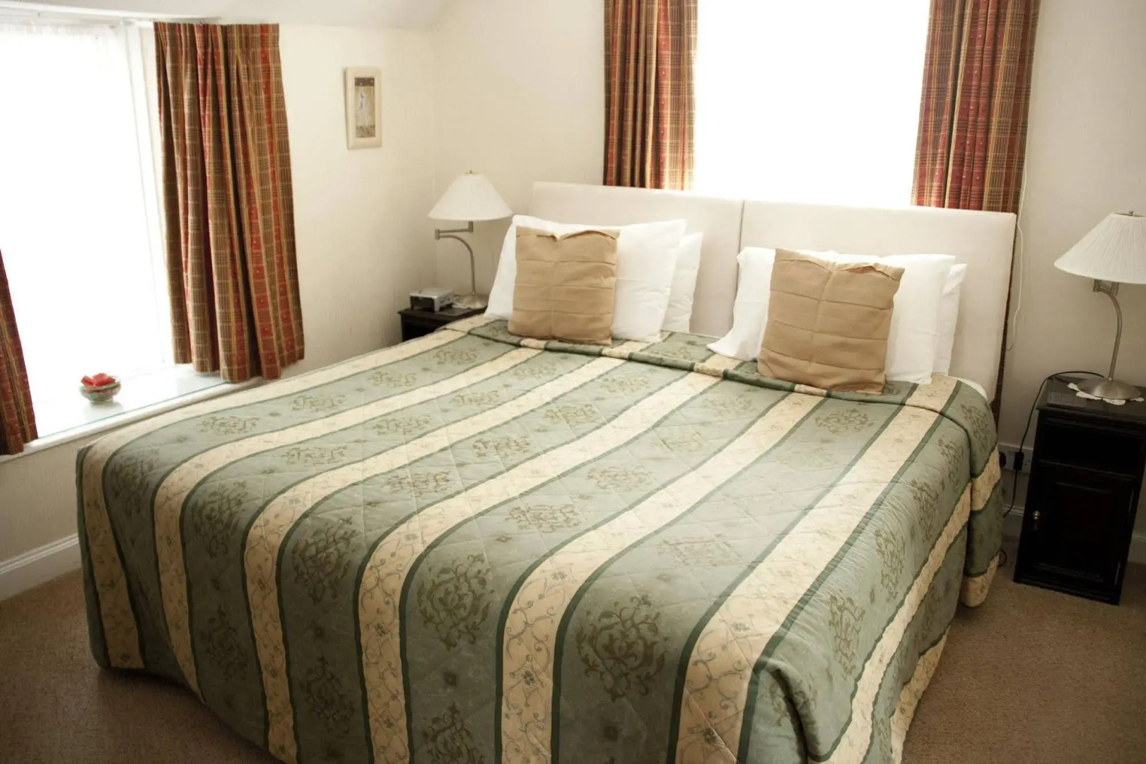 Rosemount Guest House