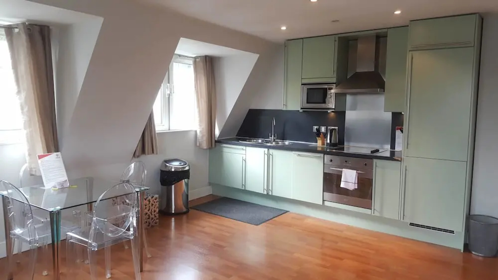 Still Life Tower Hill Executive