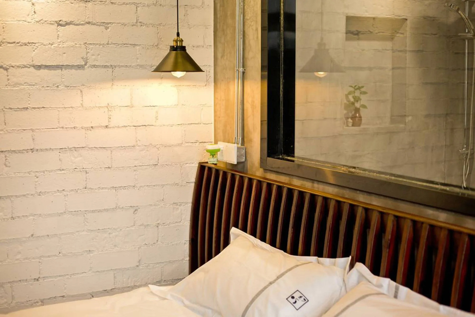 Zero Five One Seven Inn