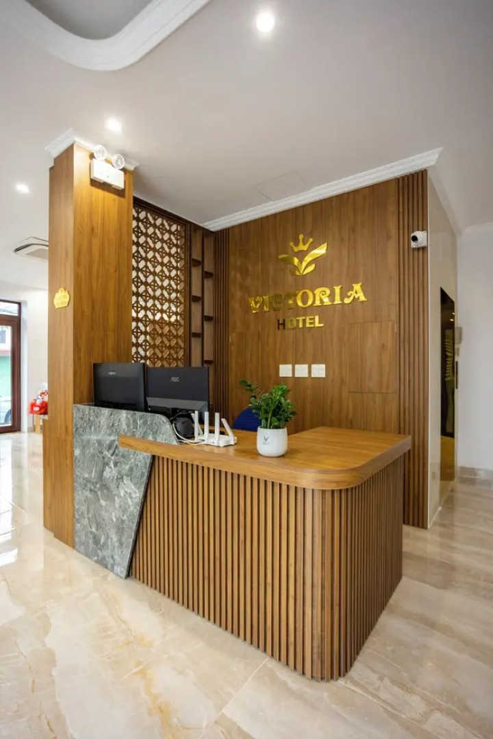 Victoria Hotel MC - by BAY LUXURY