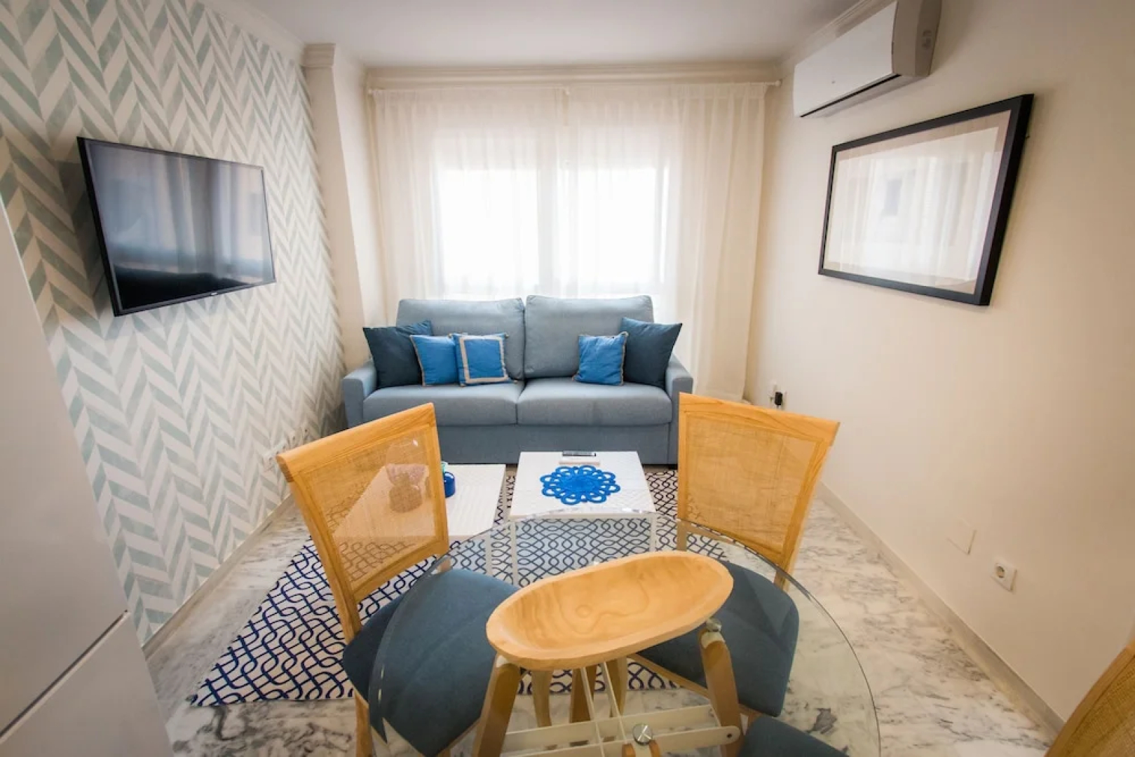 Holidays2Malaga Malagueta Beach