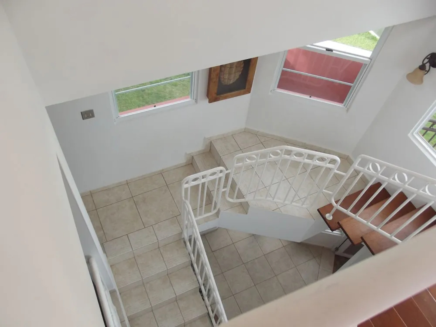 Beautiful Home At The Hill With Private Pool