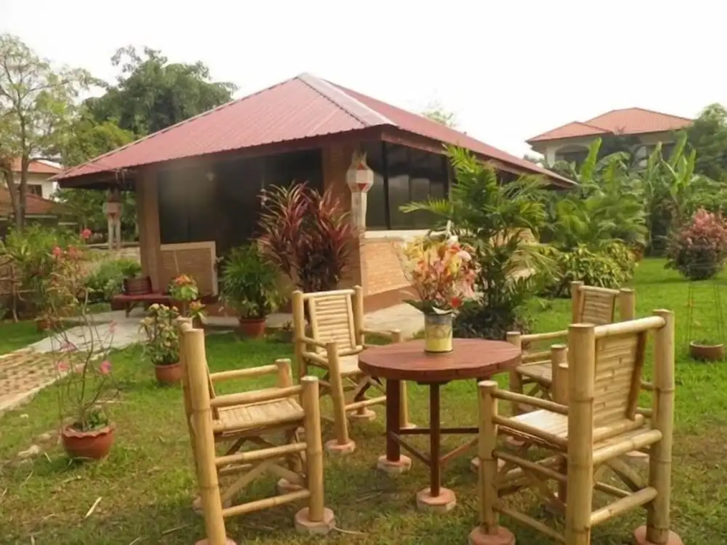 Romyen Garden Resort