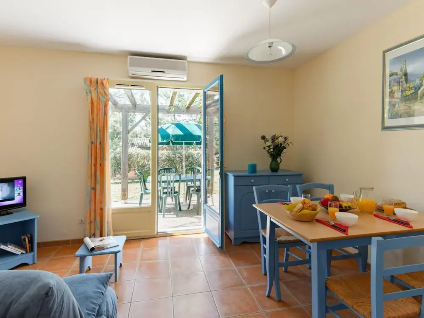 Maisonette in Gaujac Near Provencal Village