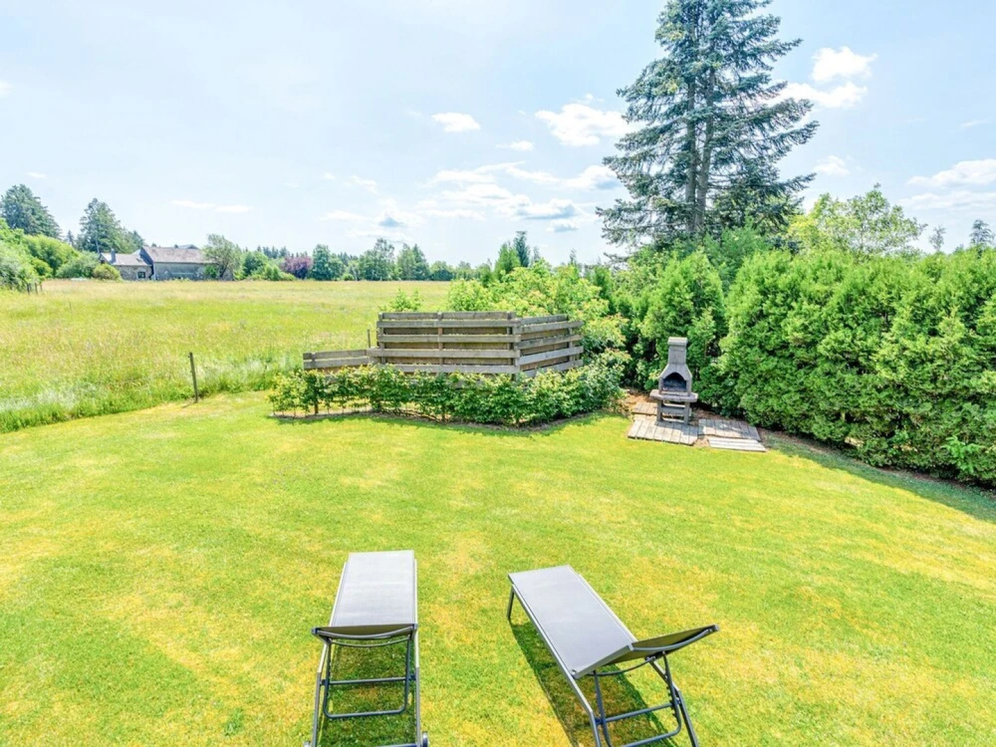 Traditional Chalet near Malmedy with Private Garden