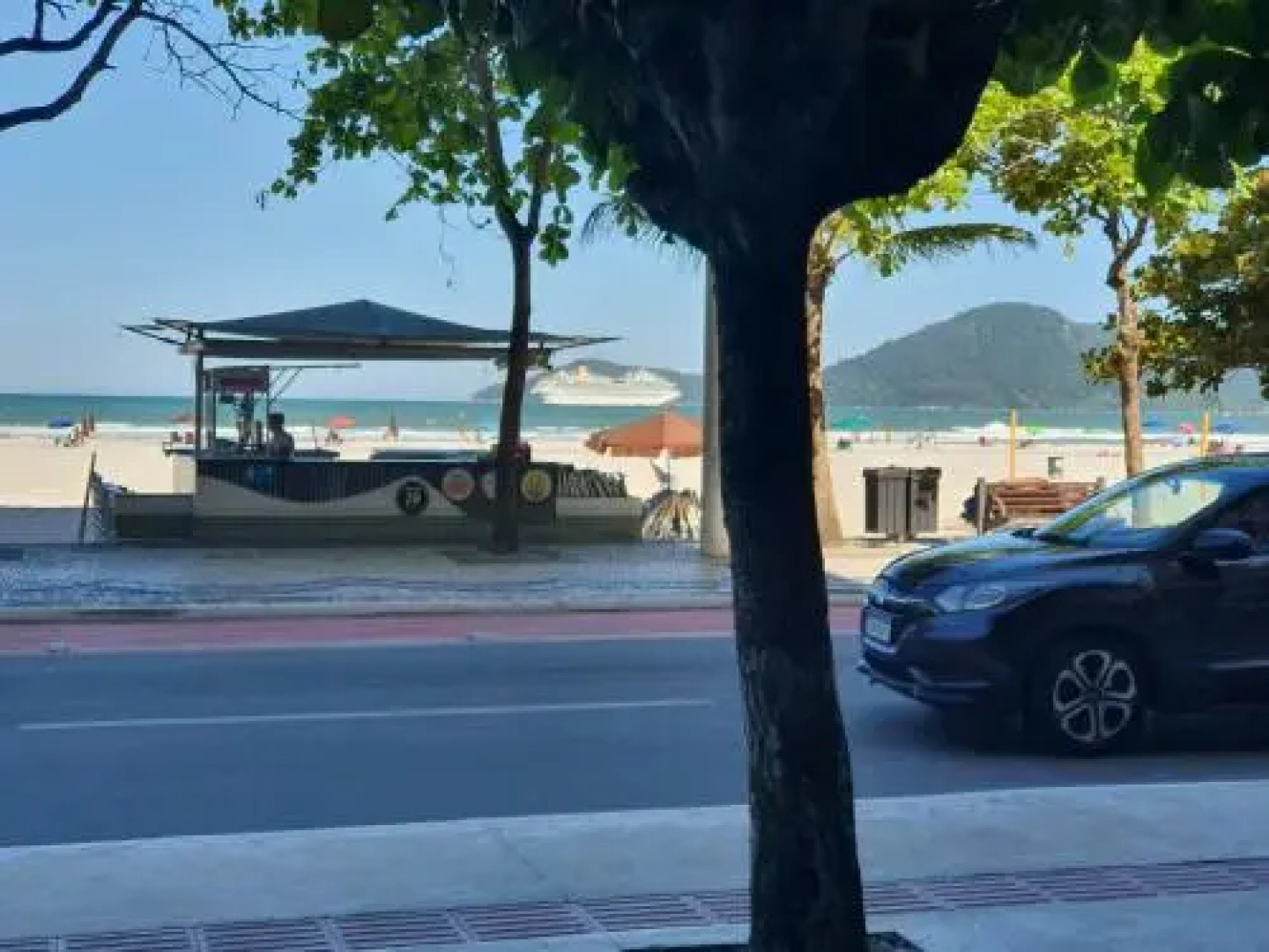 Camburiu Apartamento Frente al Mar