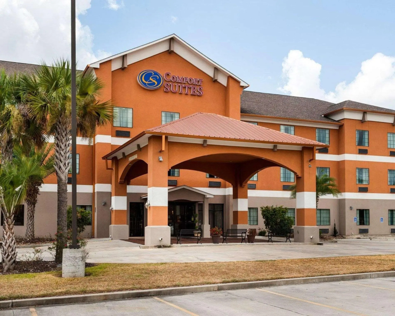 Comfort Suites Oil Center