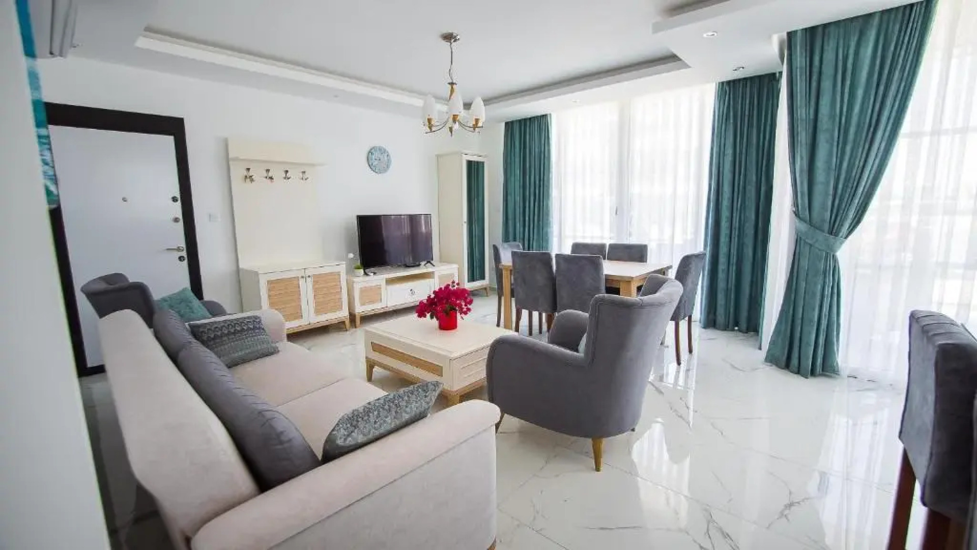 Emerald seaside residence at Four Seasons