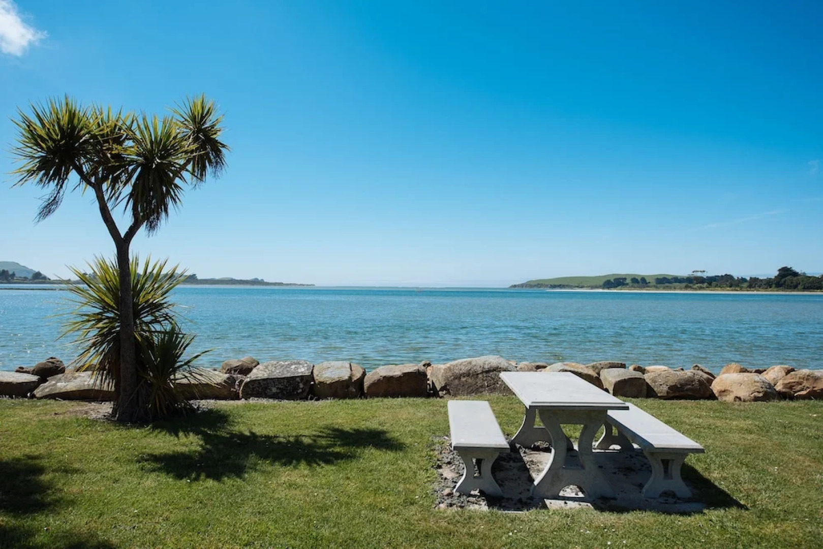 Pounawea Waterfront House