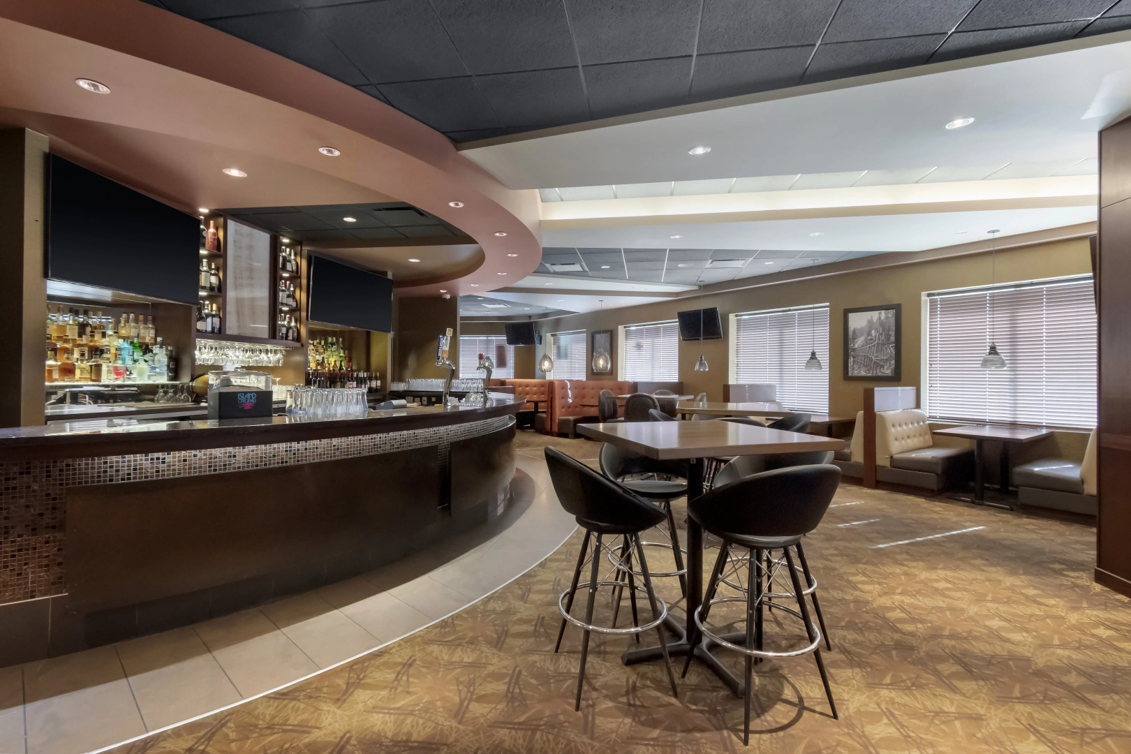 Best Western Cold Lake Inn