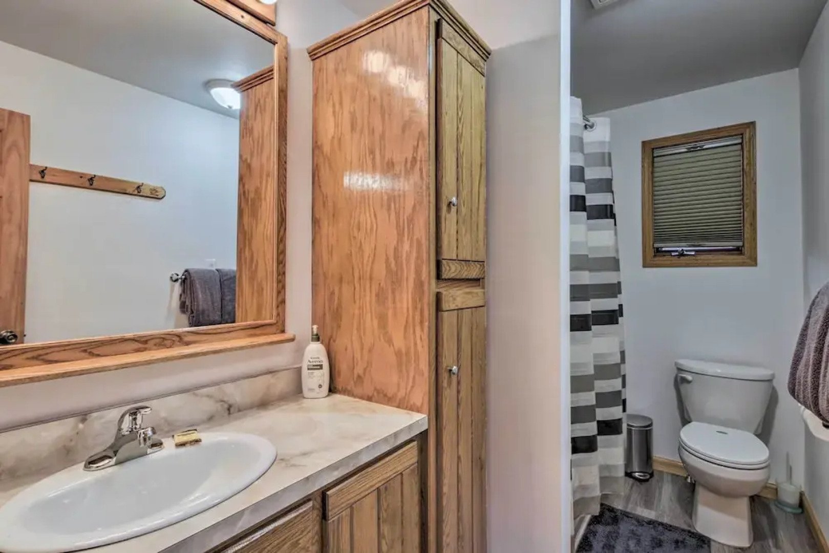 Dog-friendly Crosby Home w/ Bike Storage!